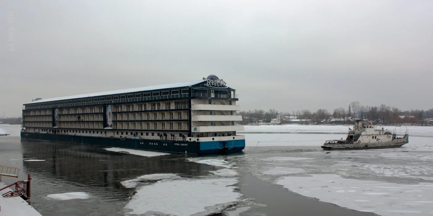 Плавучая пристань для пароходов 10. Дебаркадер бетонный. Плавучая Пристань баккара. Плавучий отель «баккара». Проект дебаркадера р47.