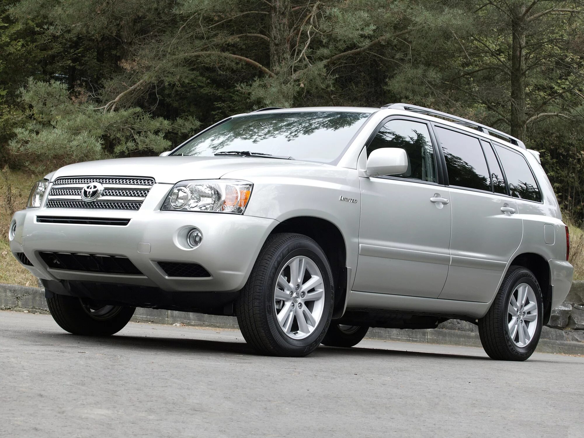 Тойота хайлендер 1 поколения. Toyota Highlander 2007. Toyota Highlander 2005. Тойота хайлендер 2005.