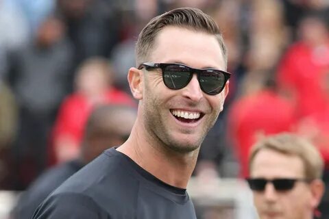 Kliff Kingsbury is running his football program the right way... 