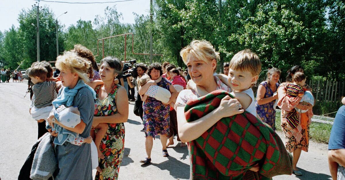 Увлекшийся 1995 год. Теракт в буденовске1995,.