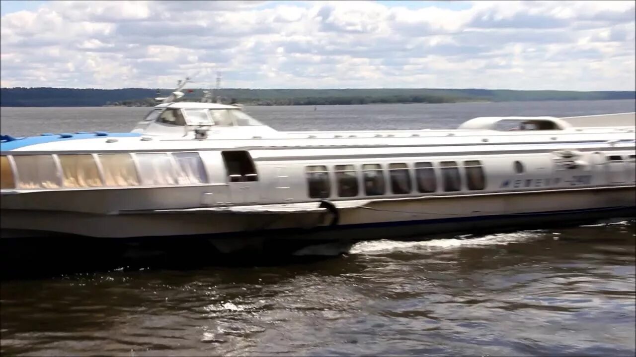 Метеор тетюши. Метеор 240. казань тетюши теплоход метеор. болгар метеор. метеор казань болгар.