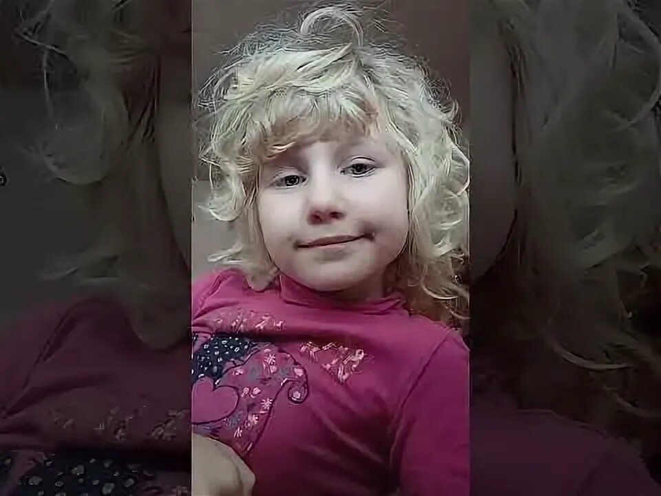 Улыбка папы. Голос отца улыбки детей запах ее. Я лягу на землю закрою глаза руки мамы голос отца. Грустные персонажи из мультфильмов. Лягу на землю закрою глаза руки мамы голос отца.