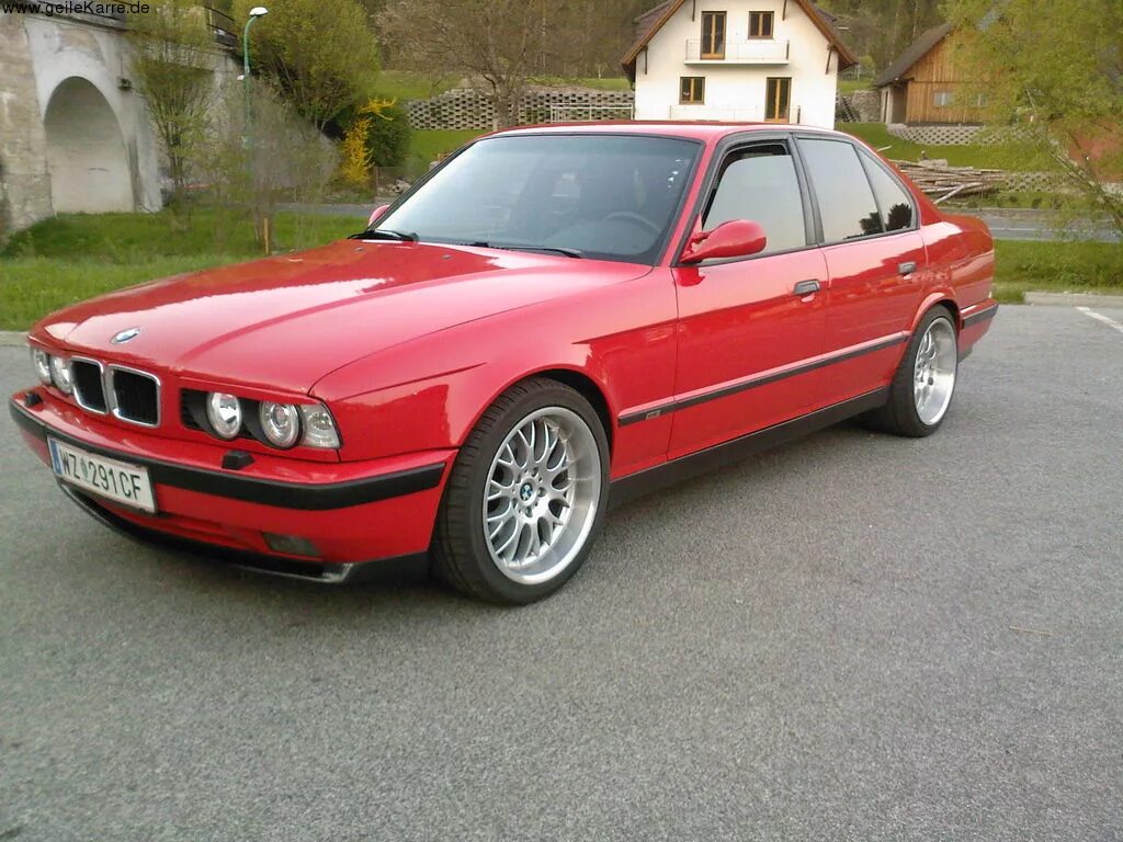 Е34 красная. BMW e34 Red. БМВ е34 красная. BMW e34 535. BMW 535i e34.