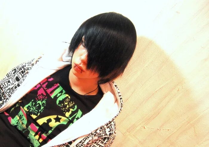 Анна носова школа. Аня носова эмо. Samara boy. Эмо 2010. Эмо девушки 2021 красивые.