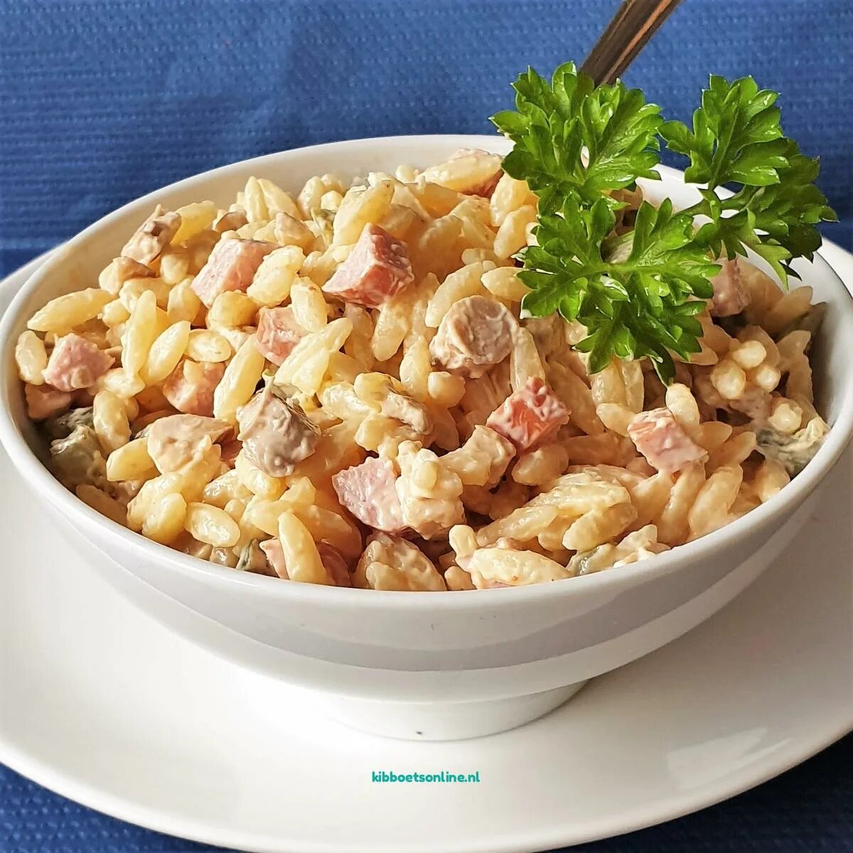 Орзо с грибами и курицей. Орзо. орзо с куриным филе. паста орзо. блюда с пастой орзо.