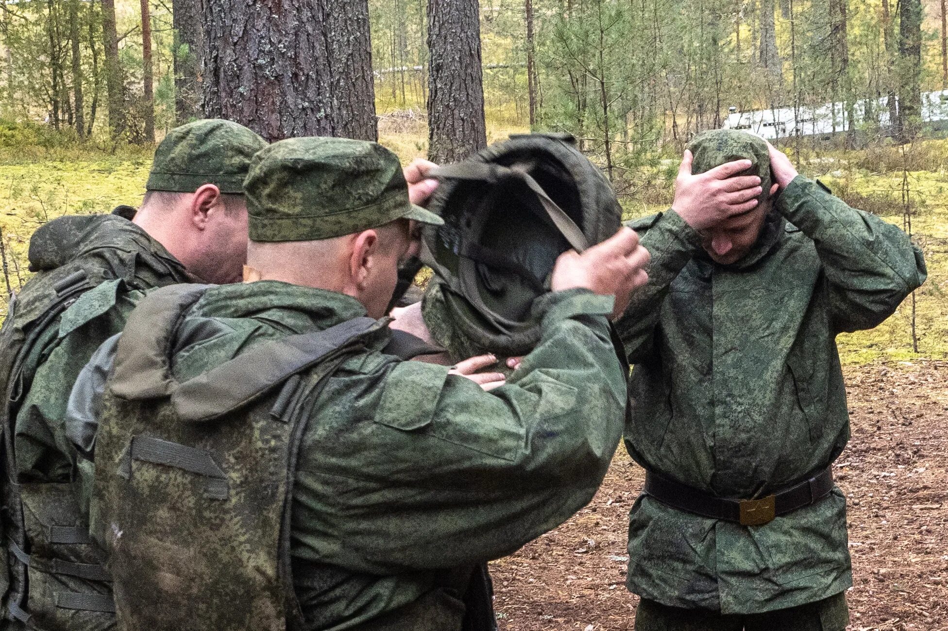 Контракт мобилизированных. Доброволец по контракту. мобилизация в спб.