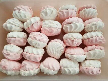Розовый зефир