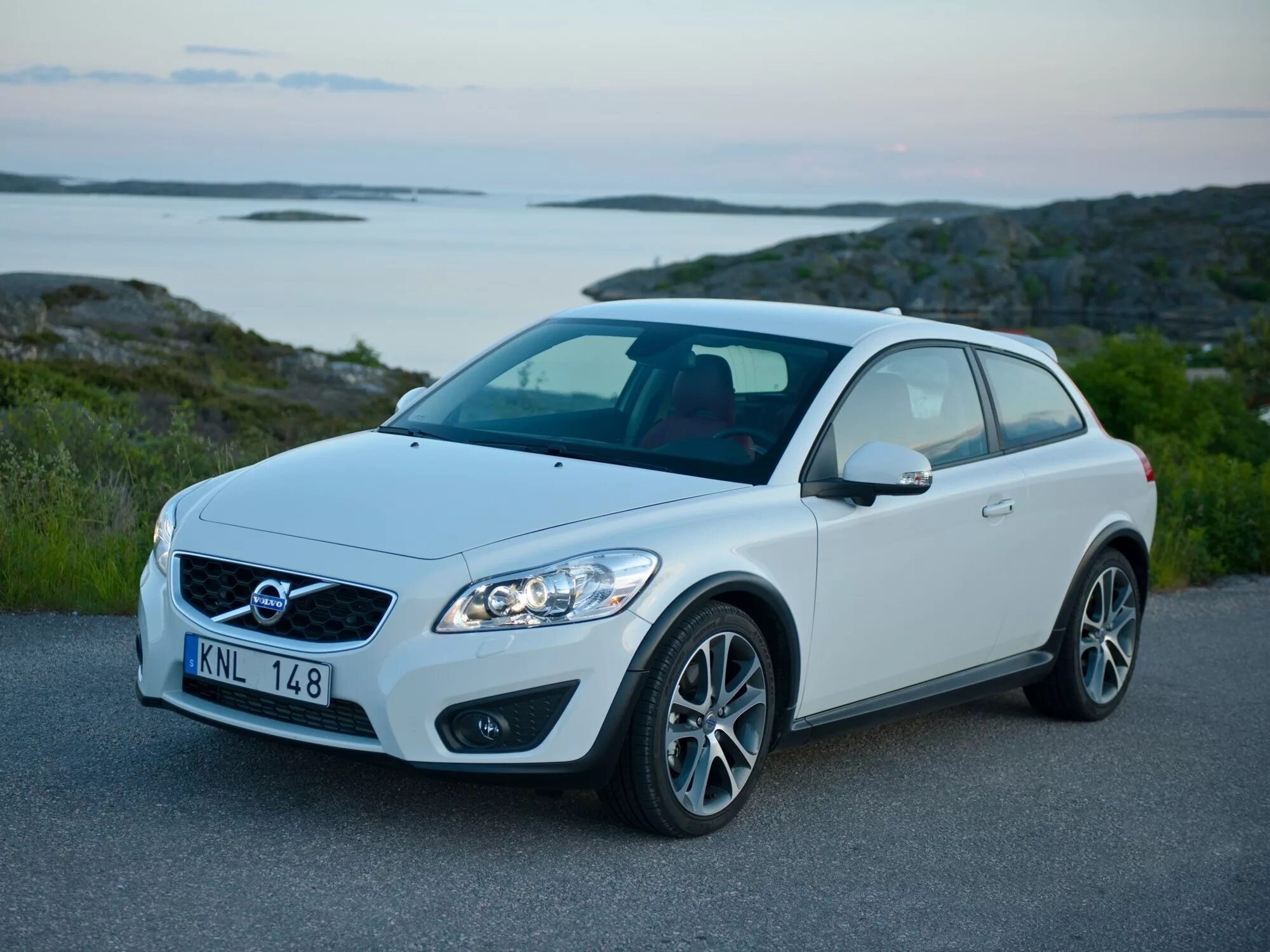 Volvo c30 2012. Вольво ц. Volvo c30 r. Вольво ц. 4.