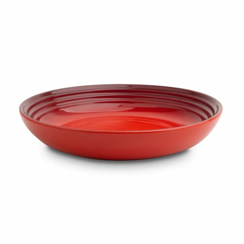 Le Creuset суповая тарелка керамическая. Тарелка для пасты. Красная тарелка. Красная глубокая тарелка. Тарелки красного цвета