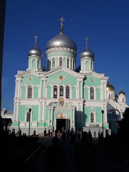 Аптека дивеево. Дивеево из казани. зеленая церковь. поездка в дивеево из казани. дивеево фон.