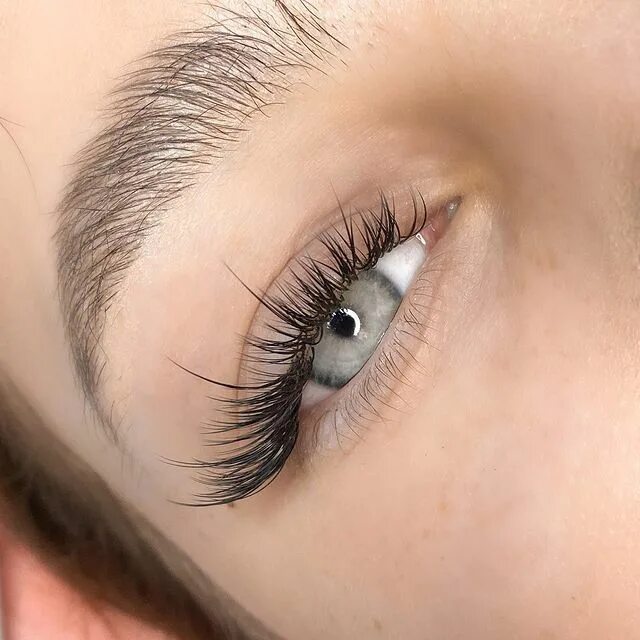 Ресницы 1. Наращивание ресниц девяткино. Нарощенные ресницы эстетика. Наращивание ресниц питер санкт петербург. Красивые ресницы нарощенные 3d фото.