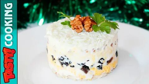 Рецепт салата с черносливом слоями