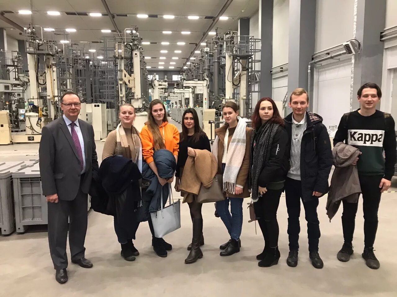 солар кремниевые технологии. солар кремниевые технологии лого. чиллер воздушного охлаждения mta модель galaxy tech 150. дзержинский завод пластик 52 цех. «солар кремниевые технологии» (производственное предприятие).