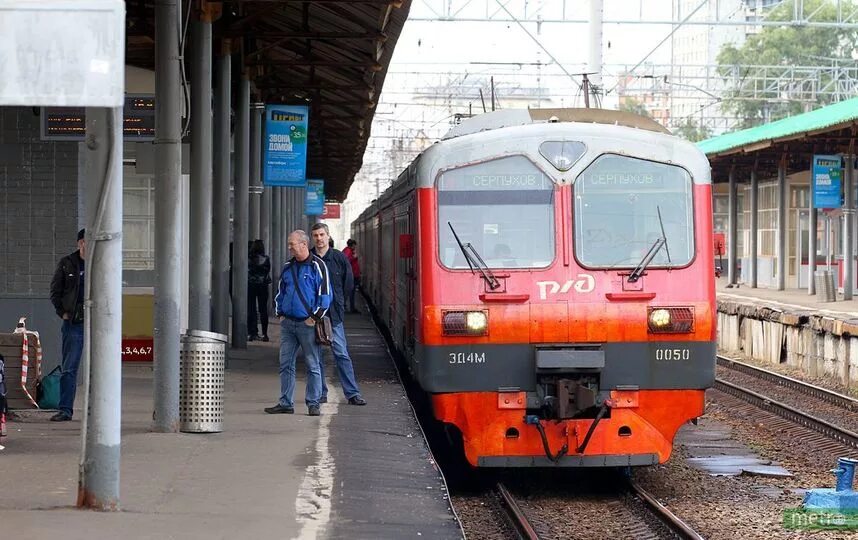 Пригородный поезд. Электропоезда Казанского направления. Электропоезда Курского направления. Красный Строитель электричка. Железнодорожный курское направление