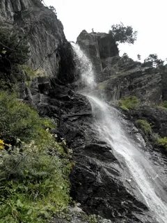 Баритовый водопад
