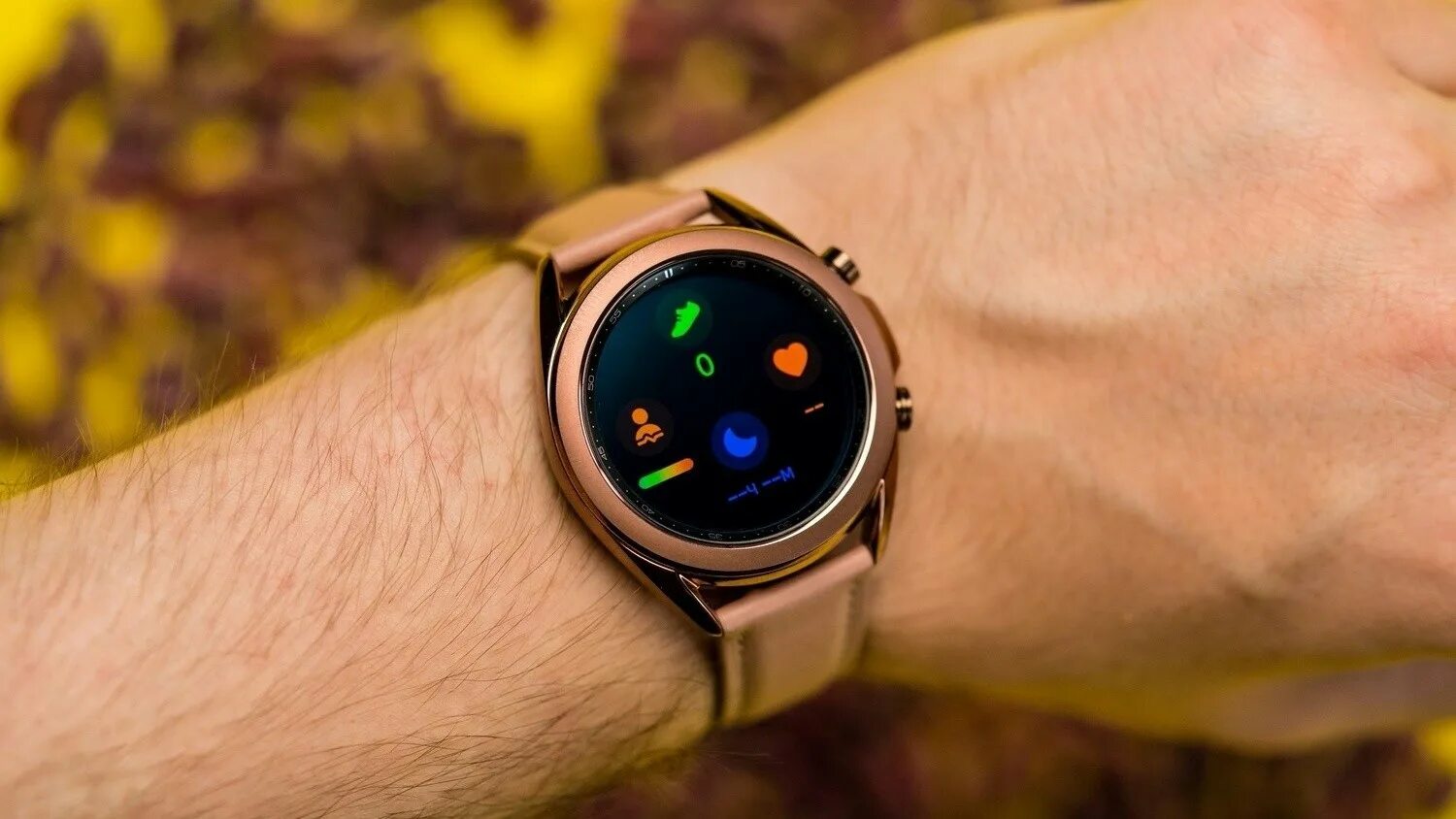 Galaxy watch 1. Samsung Galaxy watch зарядка. Браслет галакси вотч 6. Samsung Galaxy watch os. Samsung galaxy watch 6 цена