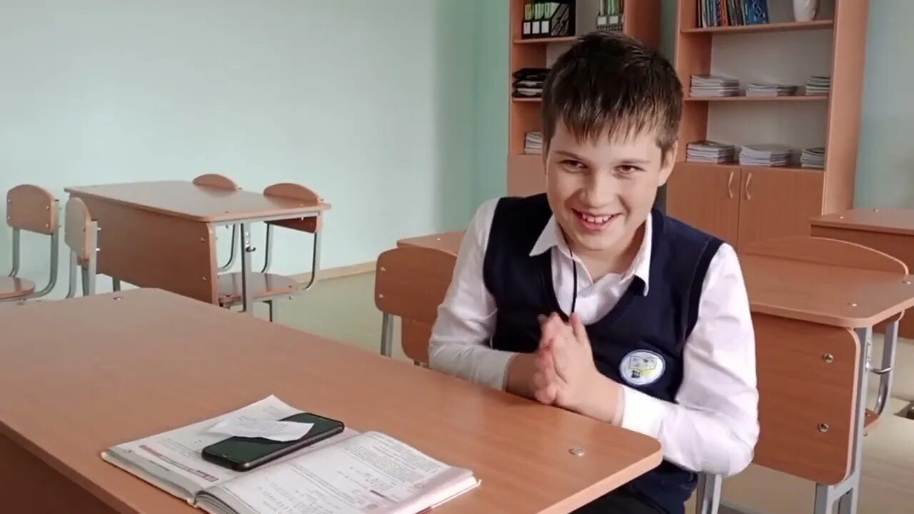 Видео школы 32. Школа 32 севастополь. 26 школа череповец. Директор 32 школы подольск. Видео школы 32.