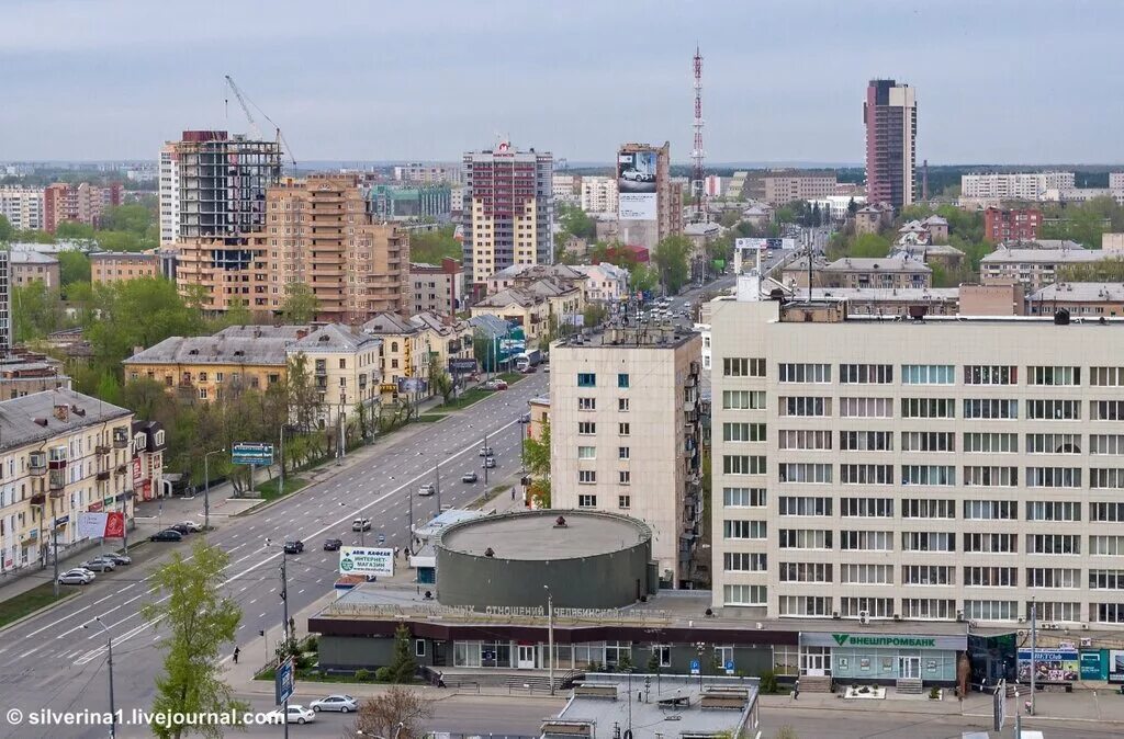 Челябинск пр свердловский. Свердловский проспект Челябинск. Улица Свердловский проспект Челябинск. Свердловский проспект 88 Челябинск. Дом Свердловский проспект 88 Челябинск.