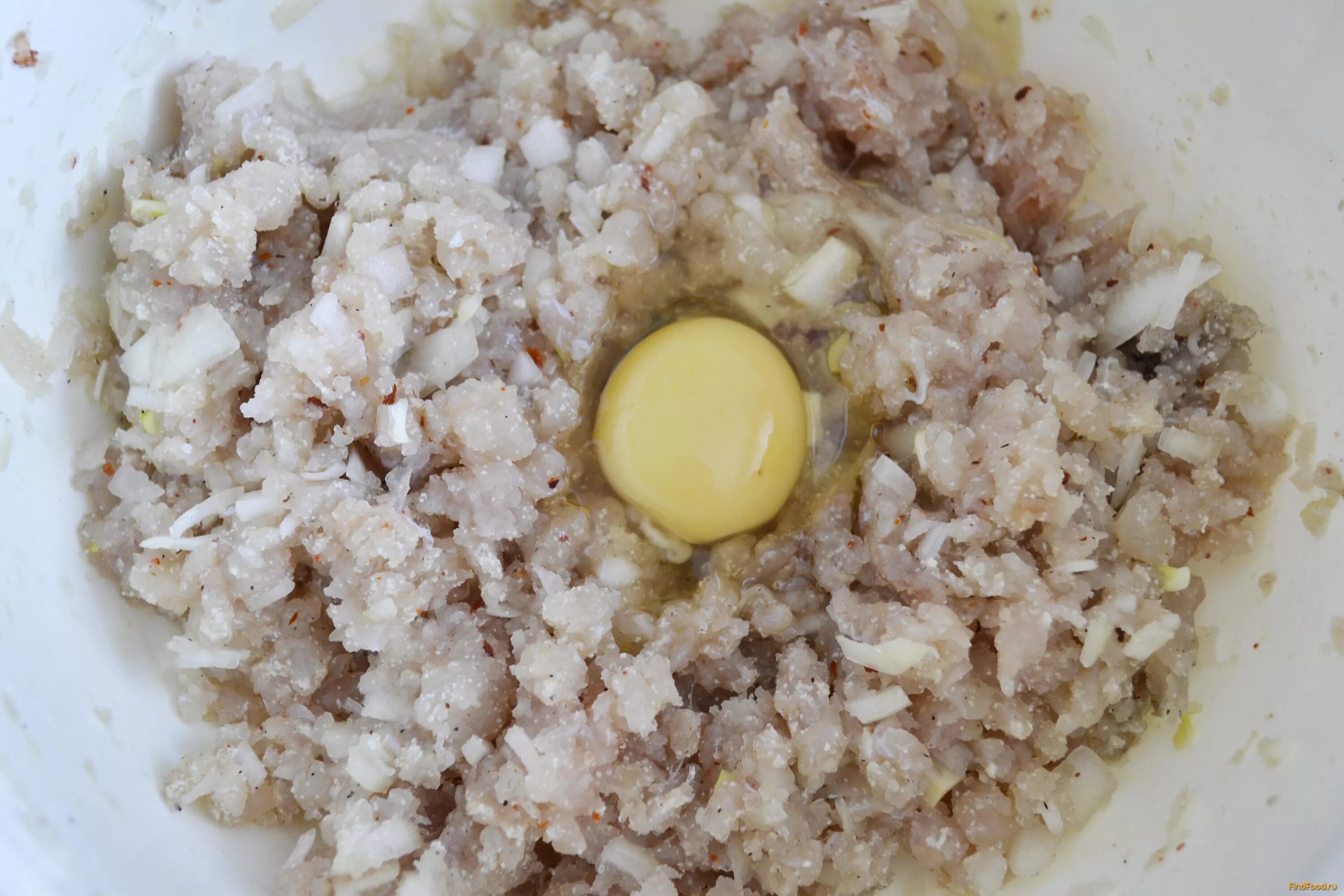 Фарш рыбный. Рыбный фарш из щуки. Фарш из щуки. Щучий фарш. Что добавить в фарш из щуки.