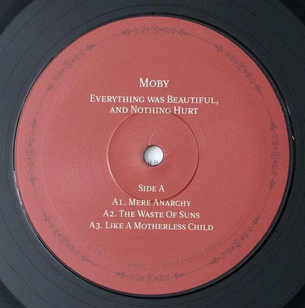 Moby everything was beautiful, and nothing hurt. Moby Vinyl. Moby Honey пластинка. Moby album everything was beautiful. The last day moby перевод песни