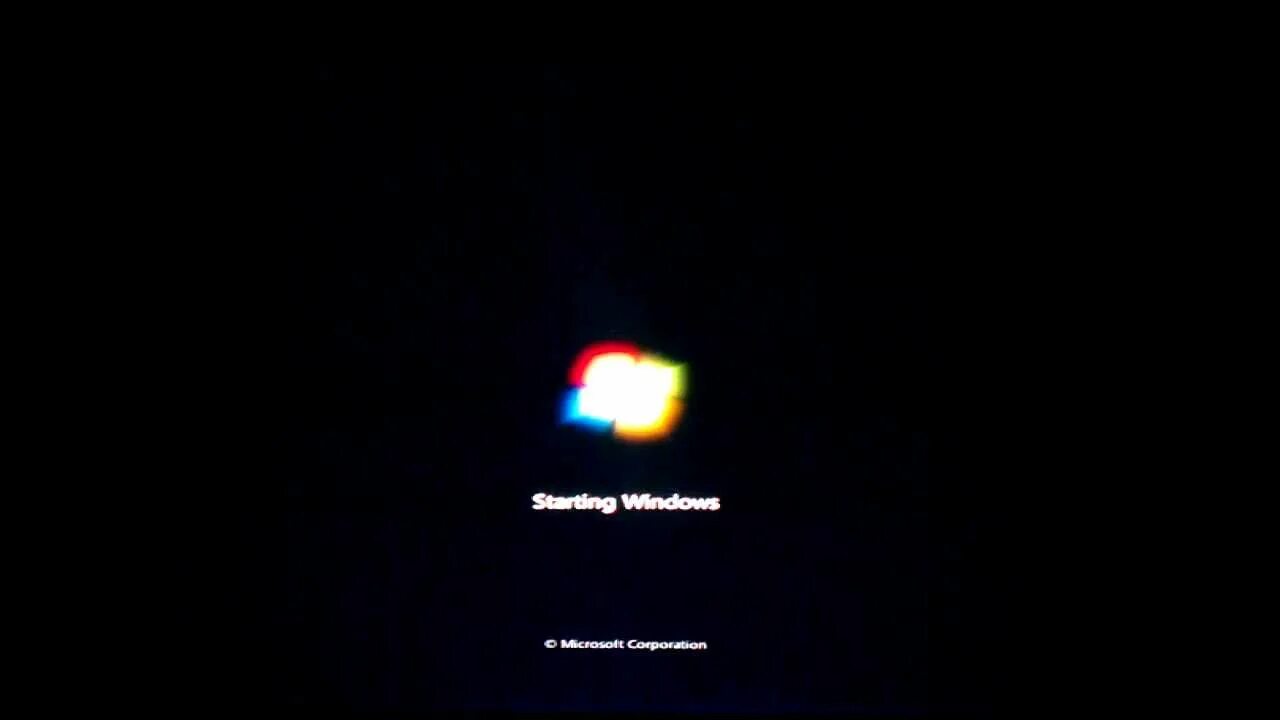 Что такое запуск windows. Завис на запуск windows. что делать если компьютер завис на запуске windows 7.