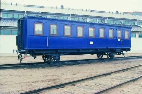 Вагон 001