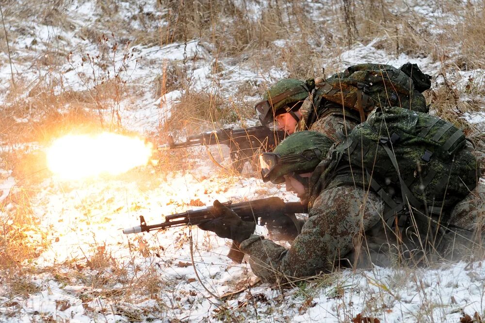 Ратник снайпер. Тактические учения с боевой стрельбой.