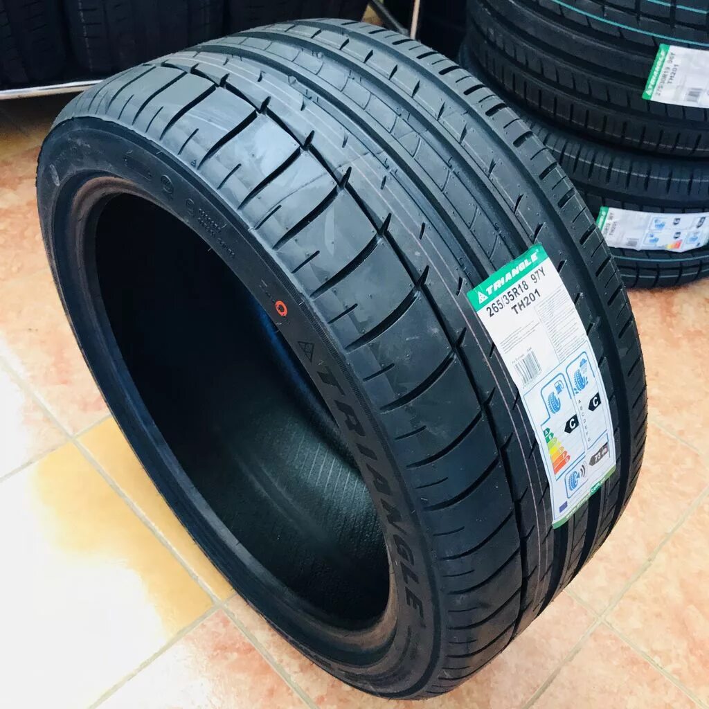 Шины triangle sports. 265/35 R18 Triangle. Триангл тн201. Триангл шины 201. Triangle шины tr201.