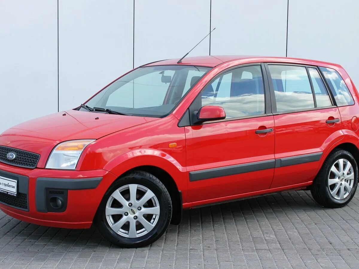 Ford fusion 1. Форд фьюжн серебро. 4 mt. Форд фьюжн 2009 года фото. Форд фьюжн 2007 года.