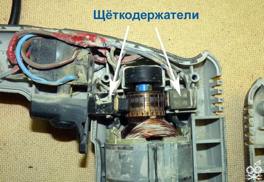 Интерскол п-600 эр кнопка пуска. Разборка циркулярной пилы интерскол 190. Щетки на дрель интерскол ду 16 1000. Щетки на дрель интерскол ду 16 1000. Щётки на болгарку интерскол 125.