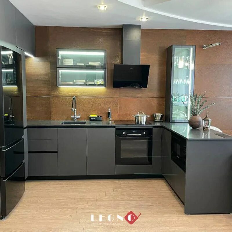 угловые кухни лазурит. белорусские кухни классика. мебель на заказ уссурийск. мебель на заказ уссурийск. кухни бордового цвета.