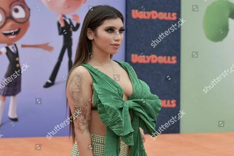 Kirstin Maldonado Attends World Premiere Uglydolls Regal Foto Editorial Ima...