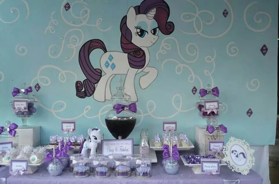 Pony themes. Пони Эстетика. Игрушка my little Pony Rarity на вечеринке. My little Pony Party. Ins Pink Party.