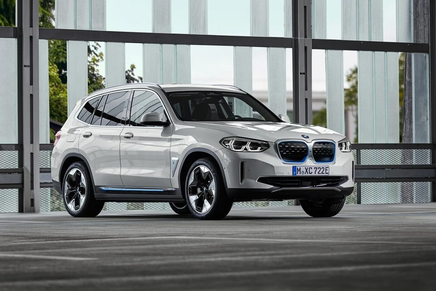 Зет икс 3. Кроссовер БМВ х3. BMW x3 Electric. Паркетник БМВ х3. БМВ Икс 3.