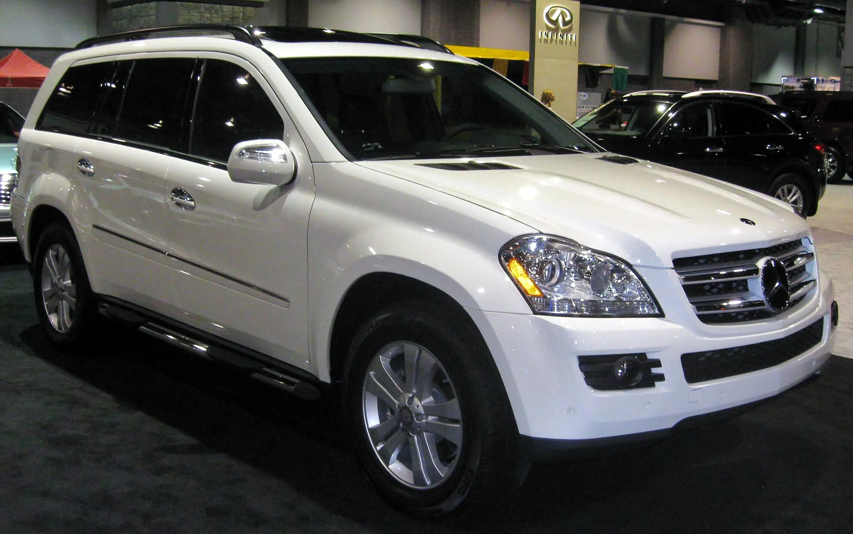 Мерседес-бенц gl 420 cdi. Gl 500 2009. Mercedes-benz gl 320. Mercedes gl 2009. Mercedes gl 350 2008.