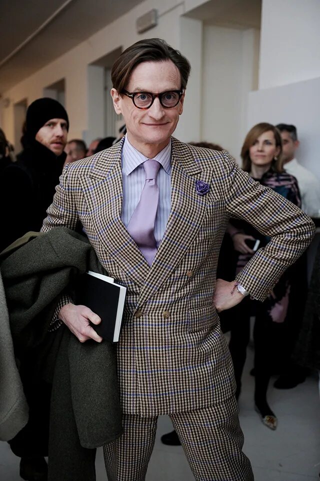 Хэмиш боулз мет гала. Хэмиш баденох. Хэмиша боулза. Хэмиш боулз красная дорожка. Хэмиш боулз красная дорожка.