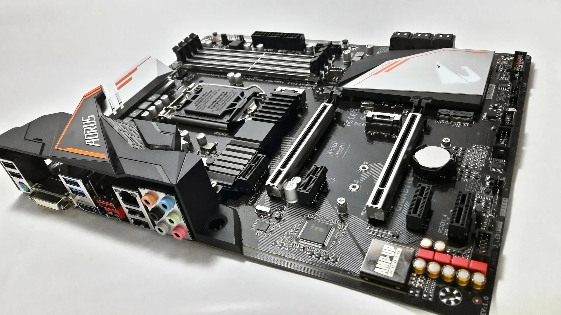 Gigabyte aorus gaming wifi. H370 aorus gaming 3. aorus h370 gaming 3 wifi. gigabyte h370. gigabyte aorus h370 gaming 3 wi fi.