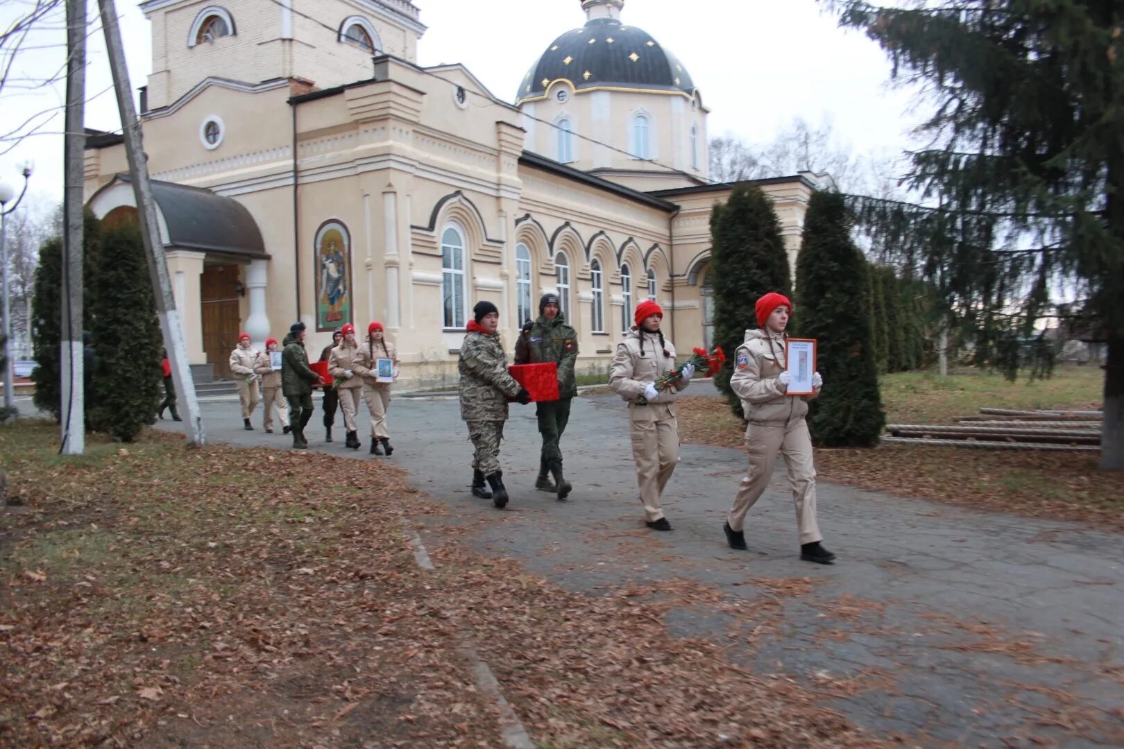 Погода горшечное курской области на 14. Поселок Горшечное Курской области фото. В Горшечном Курской области найдены останки воинов погибших. Погода в Горшечном Курской области на 10 дней.