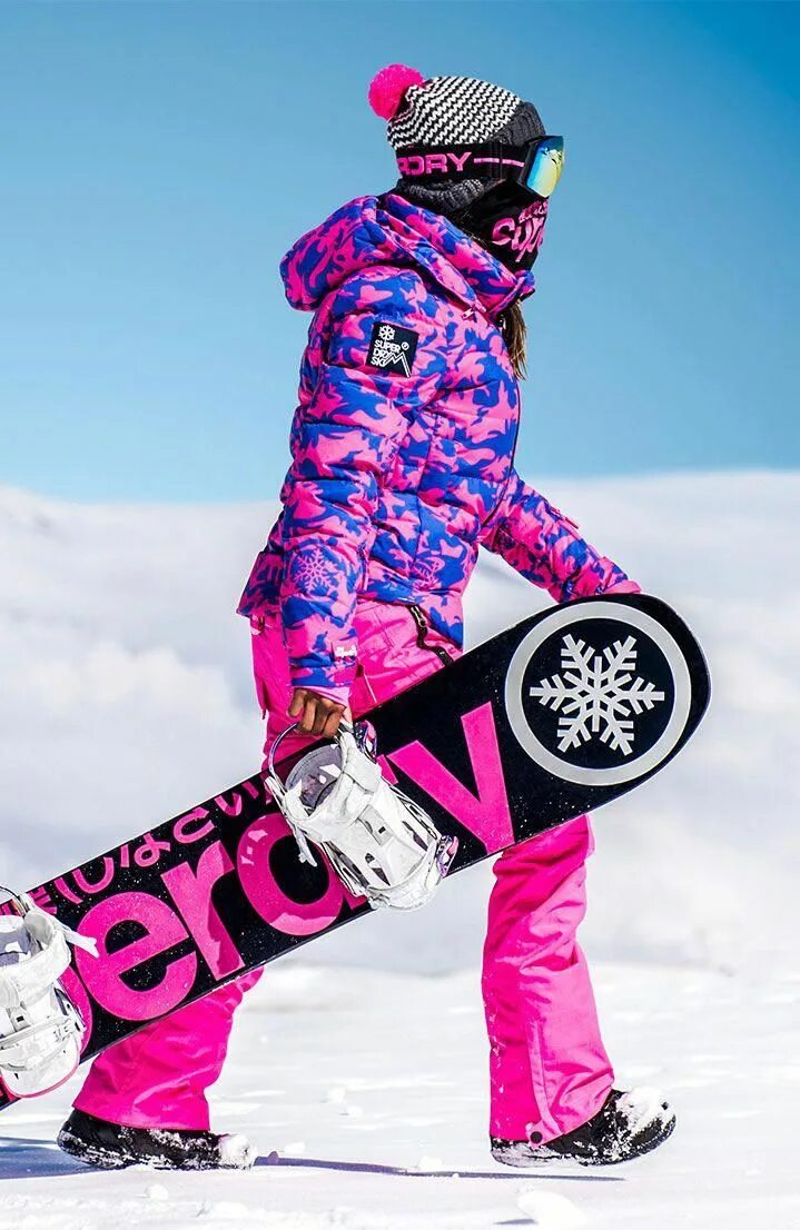 Одежда для сноуборда москва. Горнолыжный костюм superdry. superdry snow горнолыжный костюм. костюм для сноуборда женский. snowboard костюм горнолыжный.