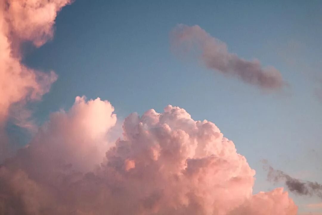 Розовое небо. Розовое облако. Небо Эстетика. Облака Эстетика.