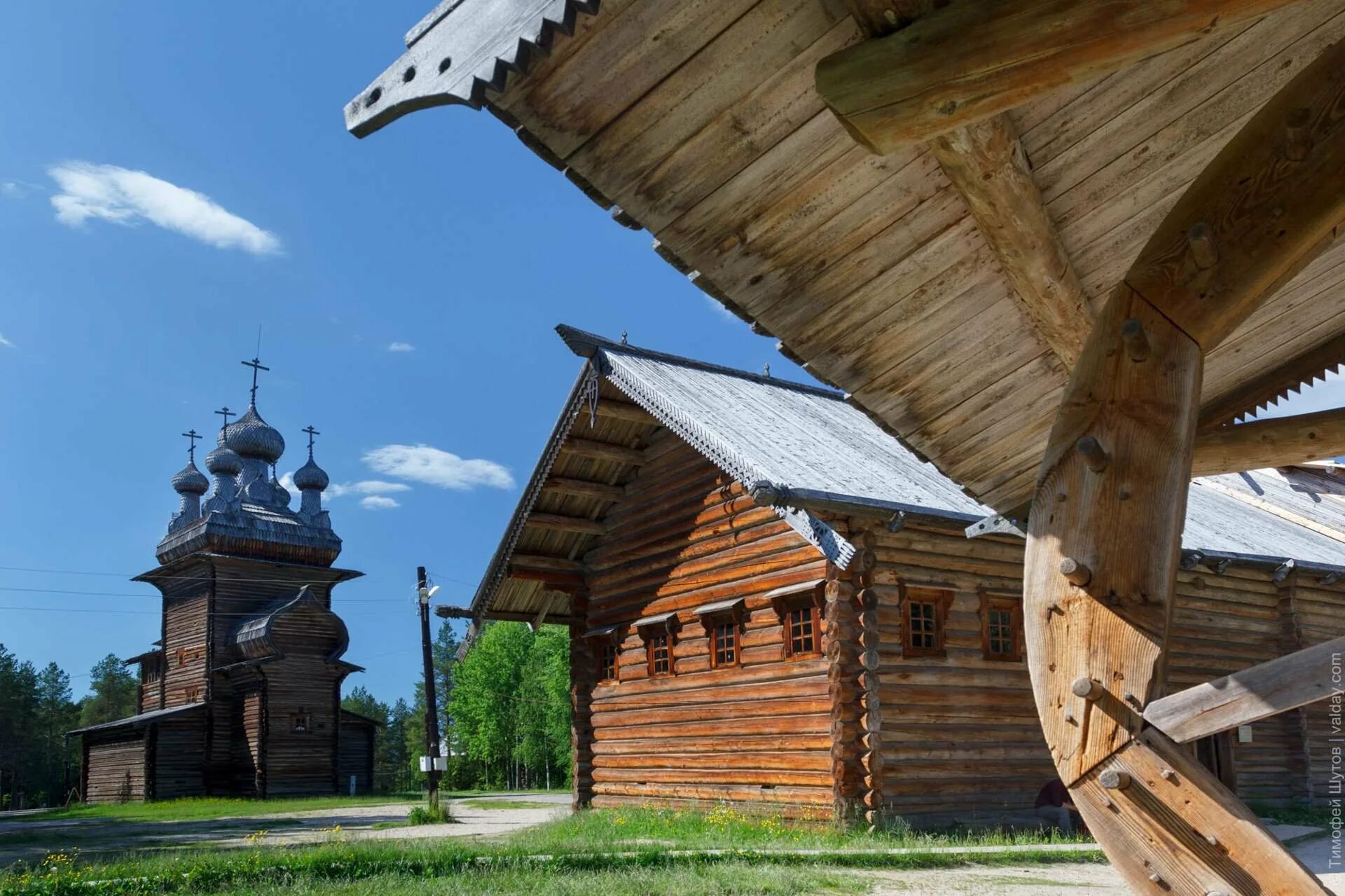 Заповедник малые корелы. Музей малые Корелы Архангельск. Музей деревянного зодчества малые Корелы. Малые Корелы Архангельский музей деревянного зодчества. Музей деревянного зодчества Архангельская область.