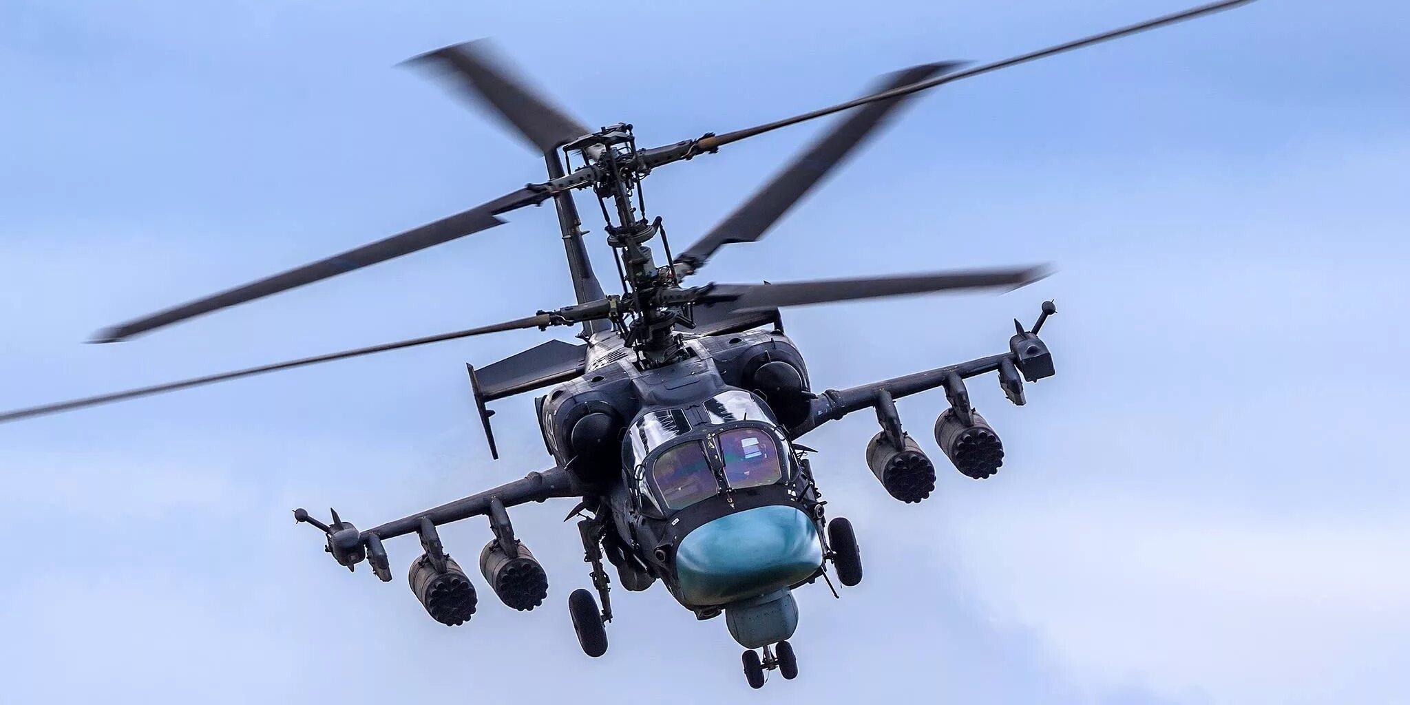 вертолет ка-52 "аллигатор". ка-52 кайман. ка-52 гоэс 451. боевой ударный вертолет ка-52 аллигатор. вертолёт к-52 аллигатор.