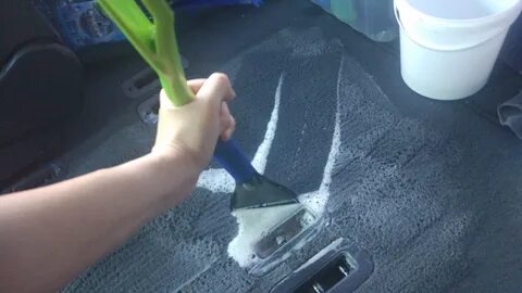 2л масла в ковролин - Hyundai Trajet, 2 л, 2001 года просто так DRIVE2