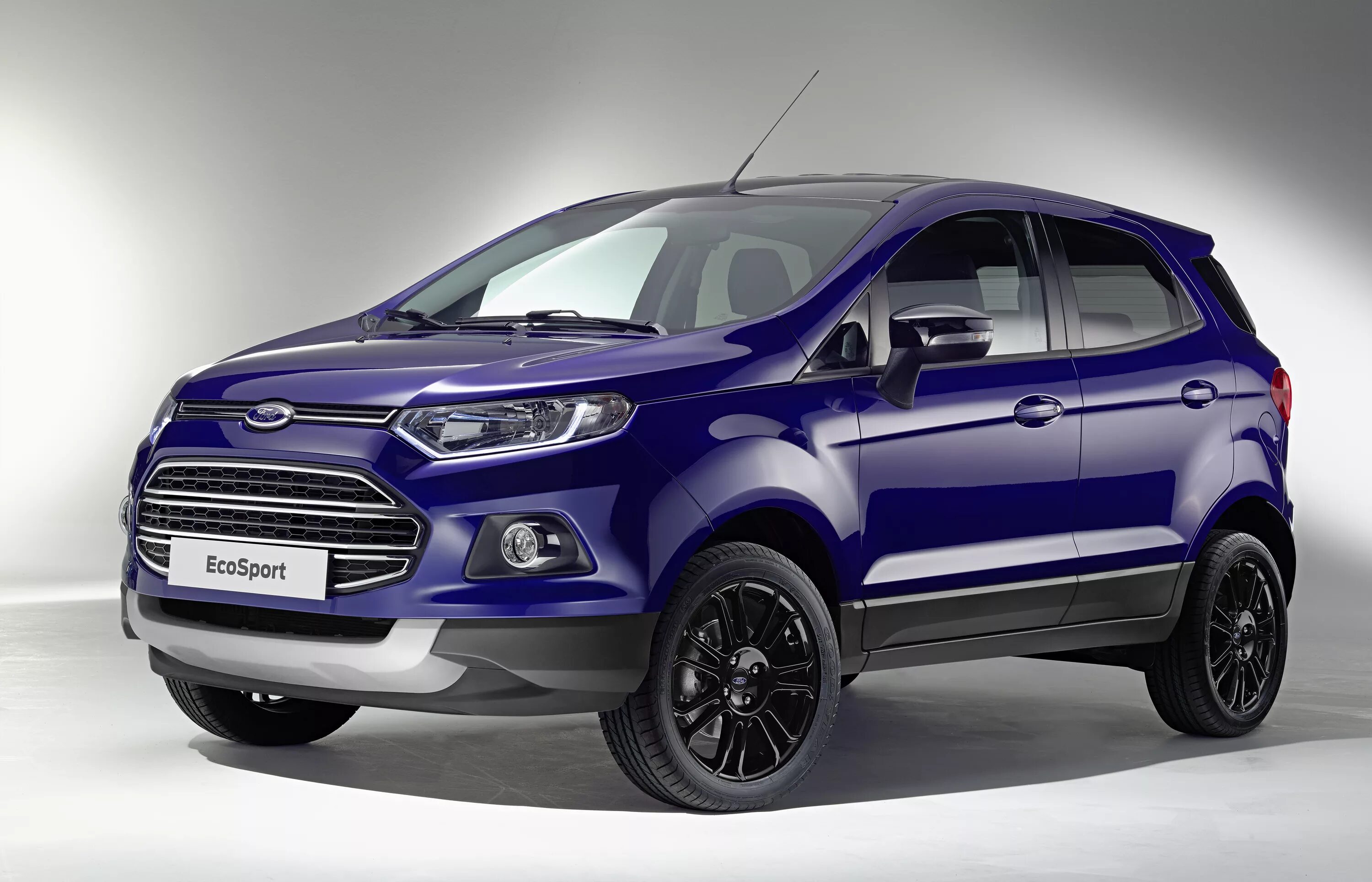 Купить форд новый у официального. Ford ECOSPORT 2016. Кроссовер Форд Экоспорт. Форд Экоспорт 2015. Форд Экоспорт новый.