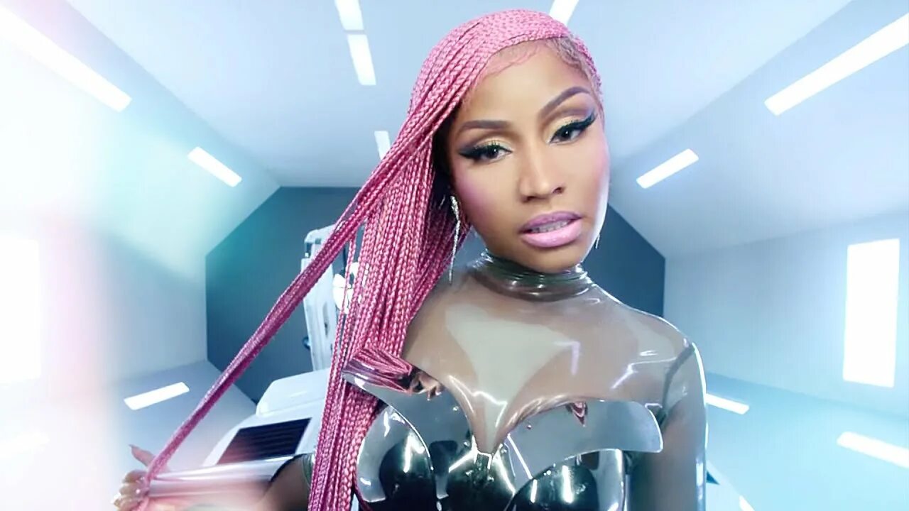 Ники фулл. Ники Минаж в латексном костюме. Nicki Minaj Motorsport. Ники Минаж Motorsport. Nicki Minaj latex.