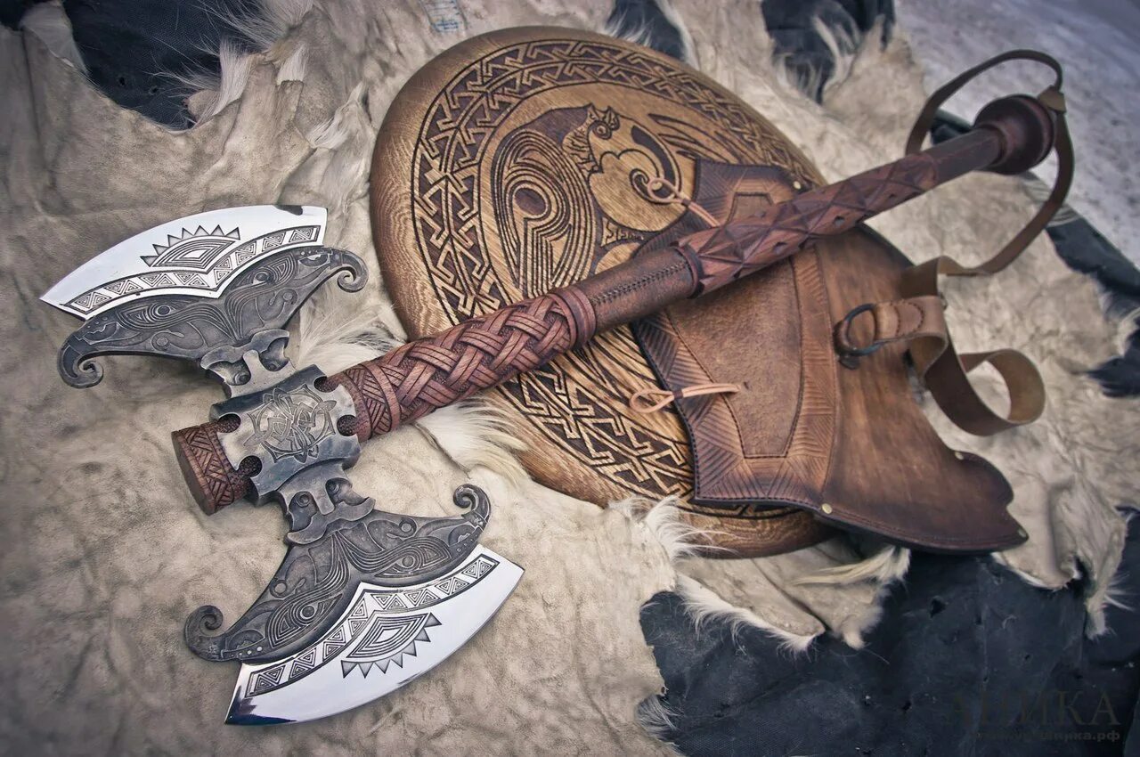 Секира мечи. Секира викингов. Нурманская секира. Секира викингов Холодное оружие.