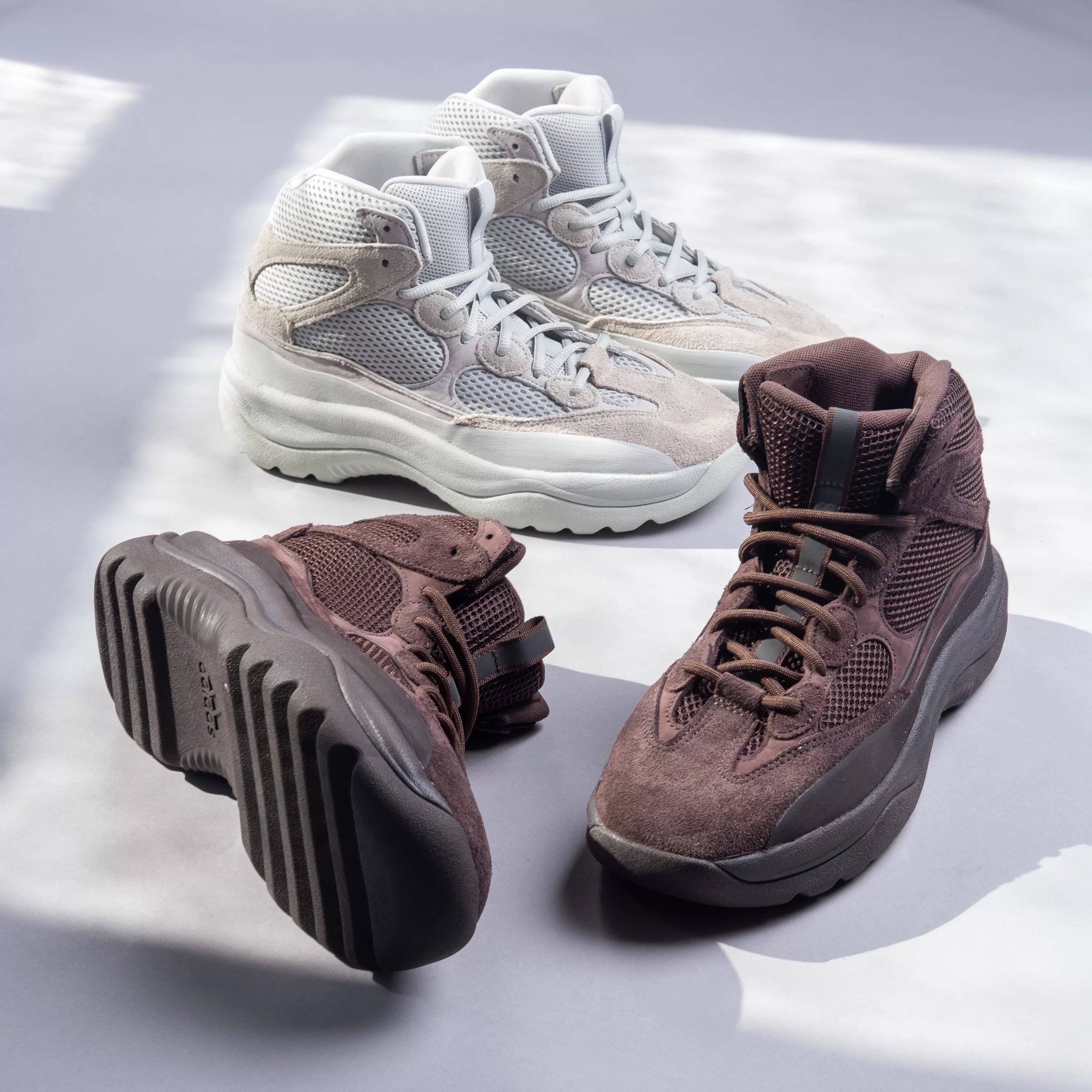 Adidas originals yeezy desert boot. Adidas yeezy desert boots. Yeezy desert boot. Adidas desert boot. Yeezy dsrt bt.
