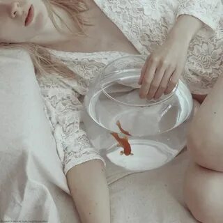 Девушки предметы видео