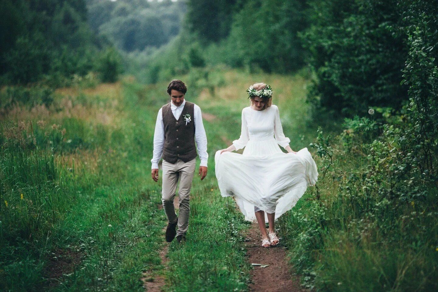 Живая деревня. Фотосессия в деревенском стиле. Сельская свадьба. Сельская свадьба. Девочка в деревне.