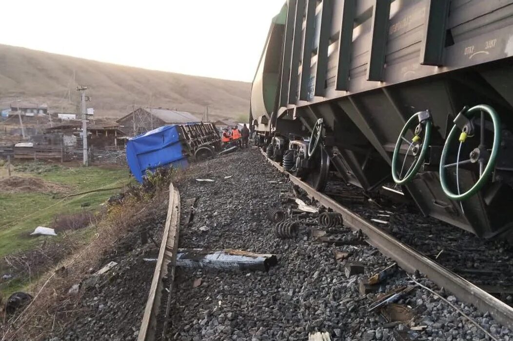 2023. станция урюм забайкальский. джиктанда — талдан сход вагонов. сход 34 вагонов забжд. авария жд транссиб.